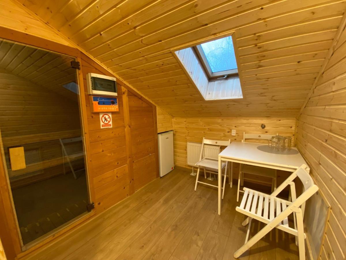 Hostel Piaseczno เพียเซตชโน ภายนอก รูปภาพ