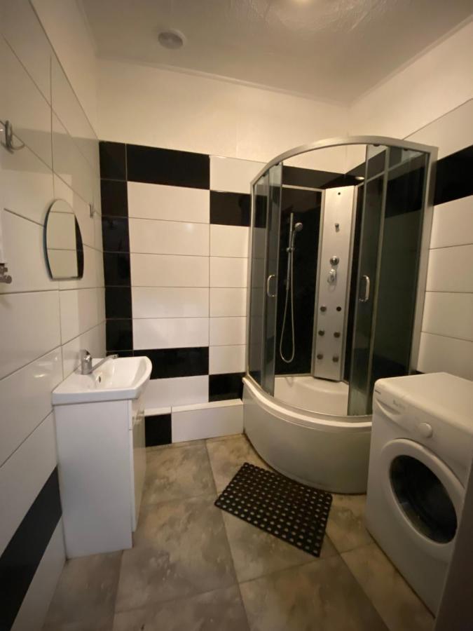 Hostel Piaseczno เพียเซตชโน ภายนอก รูปภาพ
