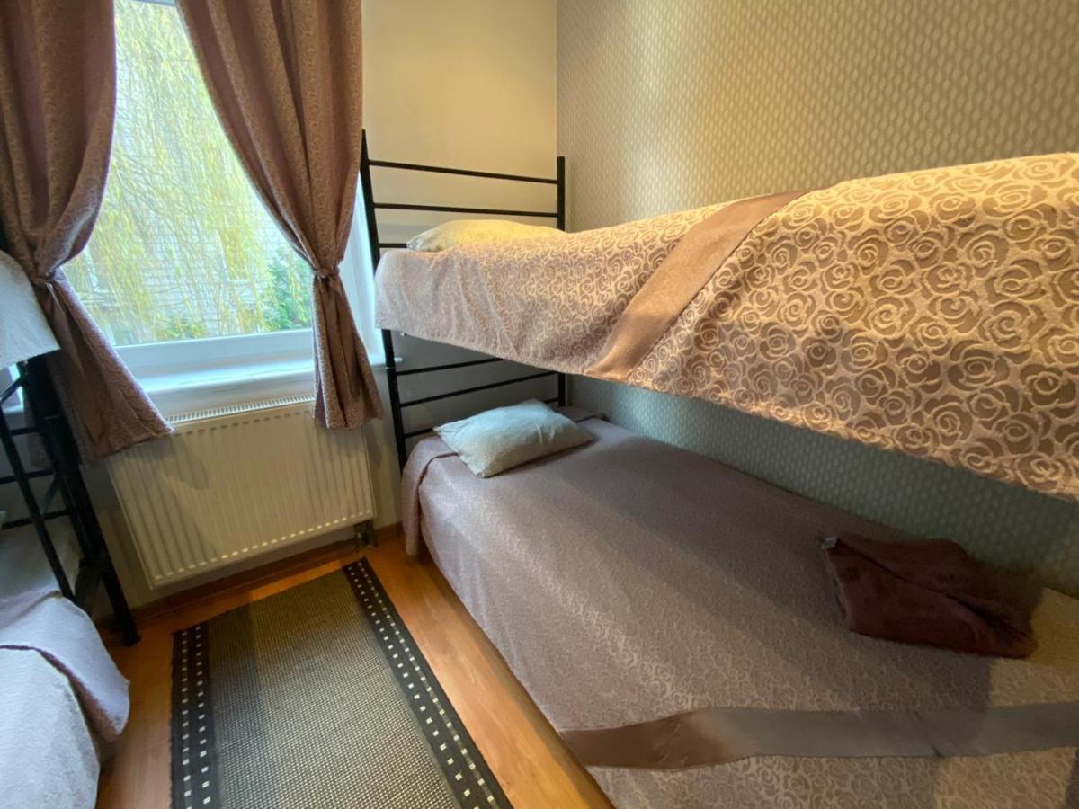 Hostel Piaseczno เพียเซตชโน ภายนอก รูปภาพ