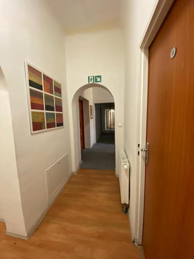 Hostel Piaseczno เพียเซตชโน ภายนอก รูปภาพ