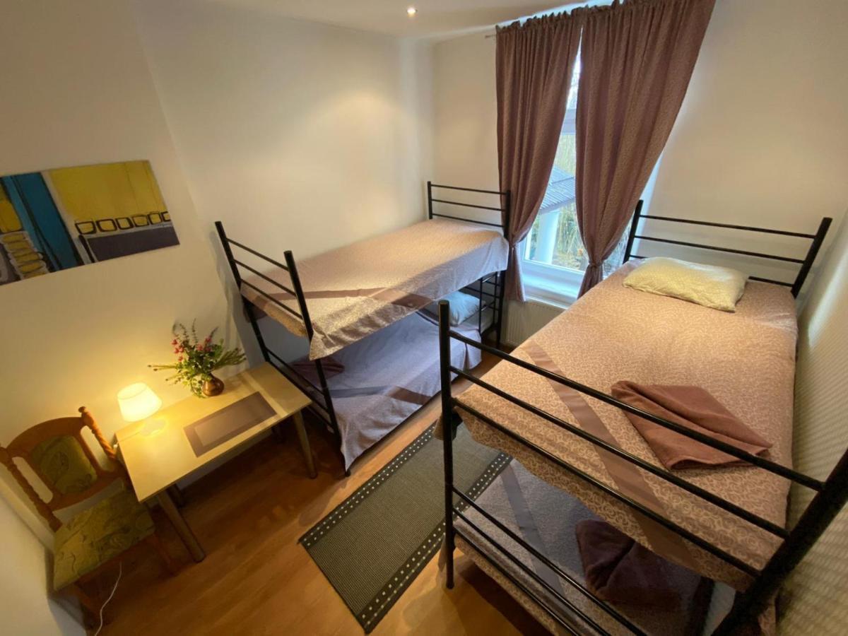 Hostel Piaseczno เพียเซตชโน ภายนอก รูปภาพ
